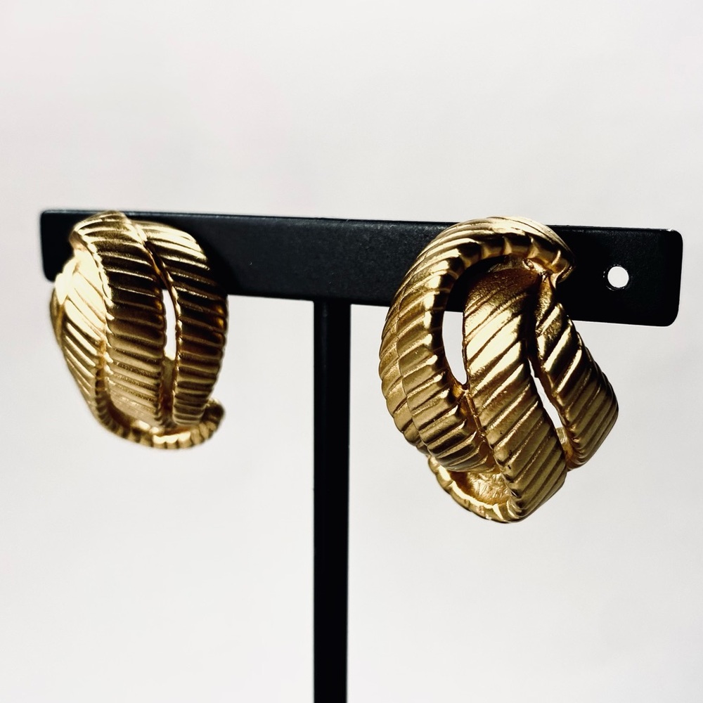 Ribbed Twist Textured Stud Gold Tone Marked R Earrings